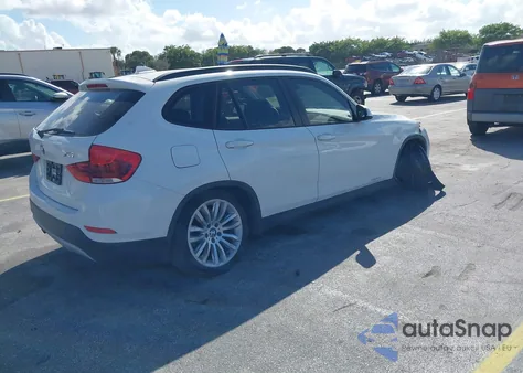 2015 BMW X1 Sdrive28I z USA, uszkodzony, nr VIN WBAVM1C51FV318788